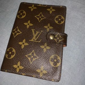 Louis Vuitton agenda PM